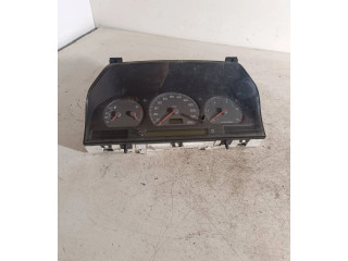 Панель приборов 9472523, 69294240T   Volvo V70       