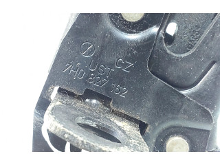 Zámek zadních dveří 7H0827162 Volkswagen Transporter - Caravelle T5 2005