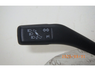 Спидометр (приборный щиток) 5K0953521DL Skoda Yeti (5L)