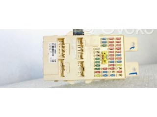 Блок предохранителей 8219036060 SsangYong Rexton