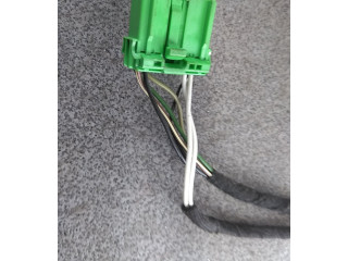 Зеркало электрическое Volvo V70 2000 - 2004 года