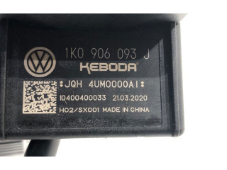 Блок управления 1K0906093J   Skoda Fabia Mk3 (NJ)