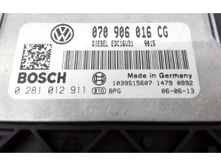 Блок управления двигателя 070906016CG, 0281012911 Volkswagen Transporter - Caravelle T5