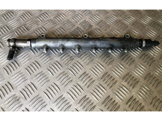 Топливная рампа 8658252 Volvo S80