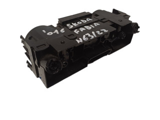 Блок управления климат-контролем 6V0819045B9B9, 6V0819045B9B9   Skoda Fabia Mk3 (NJ)