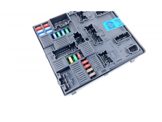   Pojistková skříňka 284B64601R, 284B68425R   Renault Espace  (RFC) 2016