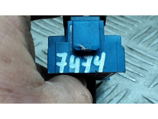 Включатель электрических окон