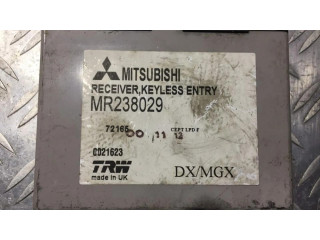 Блок управления mr238029 Mitsubishi Carisma