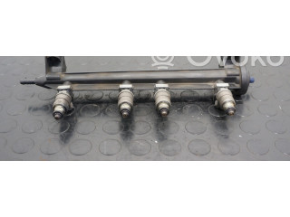 Топливная рампа 06A133317AS Audi A3 S3 8P