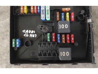   Pojistková skříňka    Volkswagen Caddy 2010