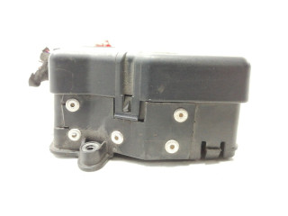 Pojistková skříňka Řídící jednotka BSM 8D1941824 Audi A6 S6 C6 4F 2005