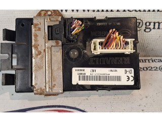 Блок комфорта P8200943317, M9R782   Renault Trafic II (X83)   