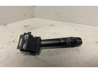 Ручка стеклоочистителей 30768101, J5W37D   Volvo V70