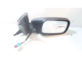 Зеркало электрическое        Volvo V50  2004 - 2007 года   