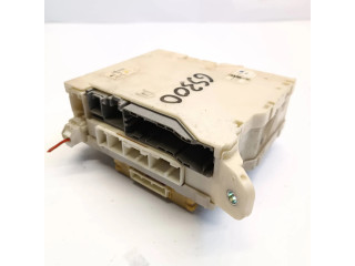 Блок предохранителей 8273030322, 91460W Lexus GS 300 350 430 450H