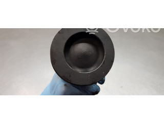 Поршень DDY 04L107065AM001, 03L105401A Skoda Octavia Mk3 (5E)