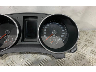 Панель приборов 5K0920871A Volkswagen Golf VI