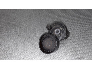 Устройство натяжки ремня