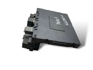 Блок комфорта 3C0937049AD, F005V00630 Volkswagen Jetta V