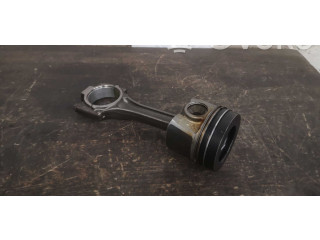  Поршень CXXB 04L107065D, 03L105401A  Skoda Octavia Mk2 (1Z)  