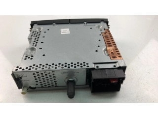 Радио/ проигрыватель CD/DVD / навигация