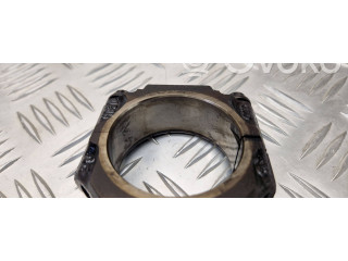  Поршень с шатуном    Volkswagen PASSAT B4  