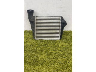 Интеркулер 95b145804b Porsche Macan