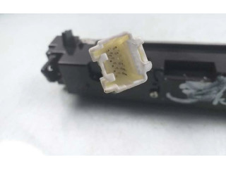 Дисплей Mazda 3 I