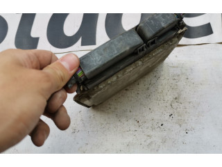 Řídící jednotka 030906026C, 0261200257 Volkswagen Golf III 1996