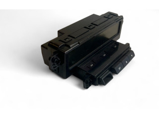 Дисплей    957101H700   KIA Ceed