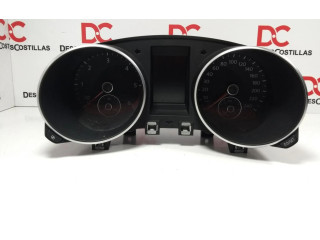 Панель приборов 5K0920870E Volkswagen Golf VI