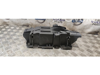 Блок предохранителей  A1660086999   Mercedes-Benz GL X166    