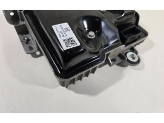 Блок комфорта 1583991-01-C Tesla Model 3