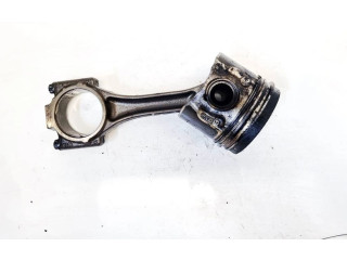  Поршень с шатуном    Skoda Octavia Mk2 (1Z)  