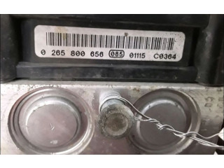 Pojistková skříňka Блок управления ABS Renault Clio II 2010