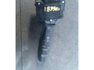 Ручка стеклоочистителей 8201168016   Renault Clio IV