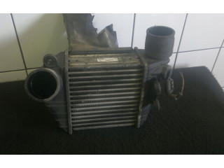 Интеркулер 1J0145803A Volkswagen Golf IV