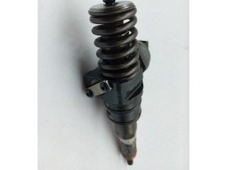 Vstřikovač Audi RS4 B7