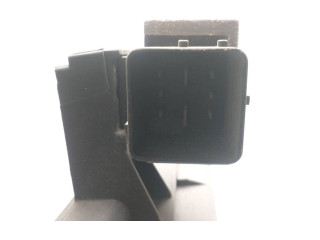 Вентилятор радиатора 214816758R Dacia Duster