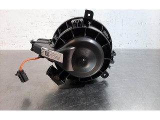 Вентилятор печки 2Q1820021A Skoda Scala