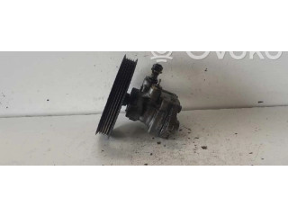 Насос усилителя руля Mitsubishi Carisma