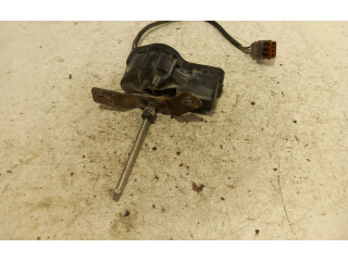 Моторчик стеклоочистителя 0390206951    Volvo V70