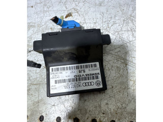 Модуль управления gateway Skoda Octavia Mk2 (1Z) 2004 - 2013 года 1K0907530L, 5WK50011B