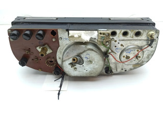 Přístrojová deska Mercedes-Benz S W116 1976 1165420101