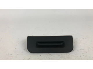 Другая деталь салона