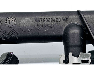 Топливная рампа Peugeot 2008 I