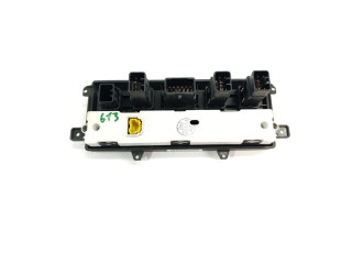 Дисплей 945003E500 KIA Sorento