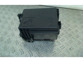 Блок предохранителей 243805284R, 243805284R Dacia Spring