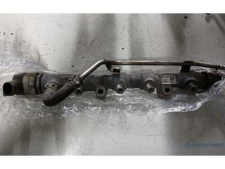 Топливная рампа 03p089004405   Skoda Fabia Mk2 (5J)  