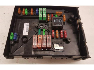 Блок предохранителей 1K0937125A Skoda Octavia Mk2 (1Z)